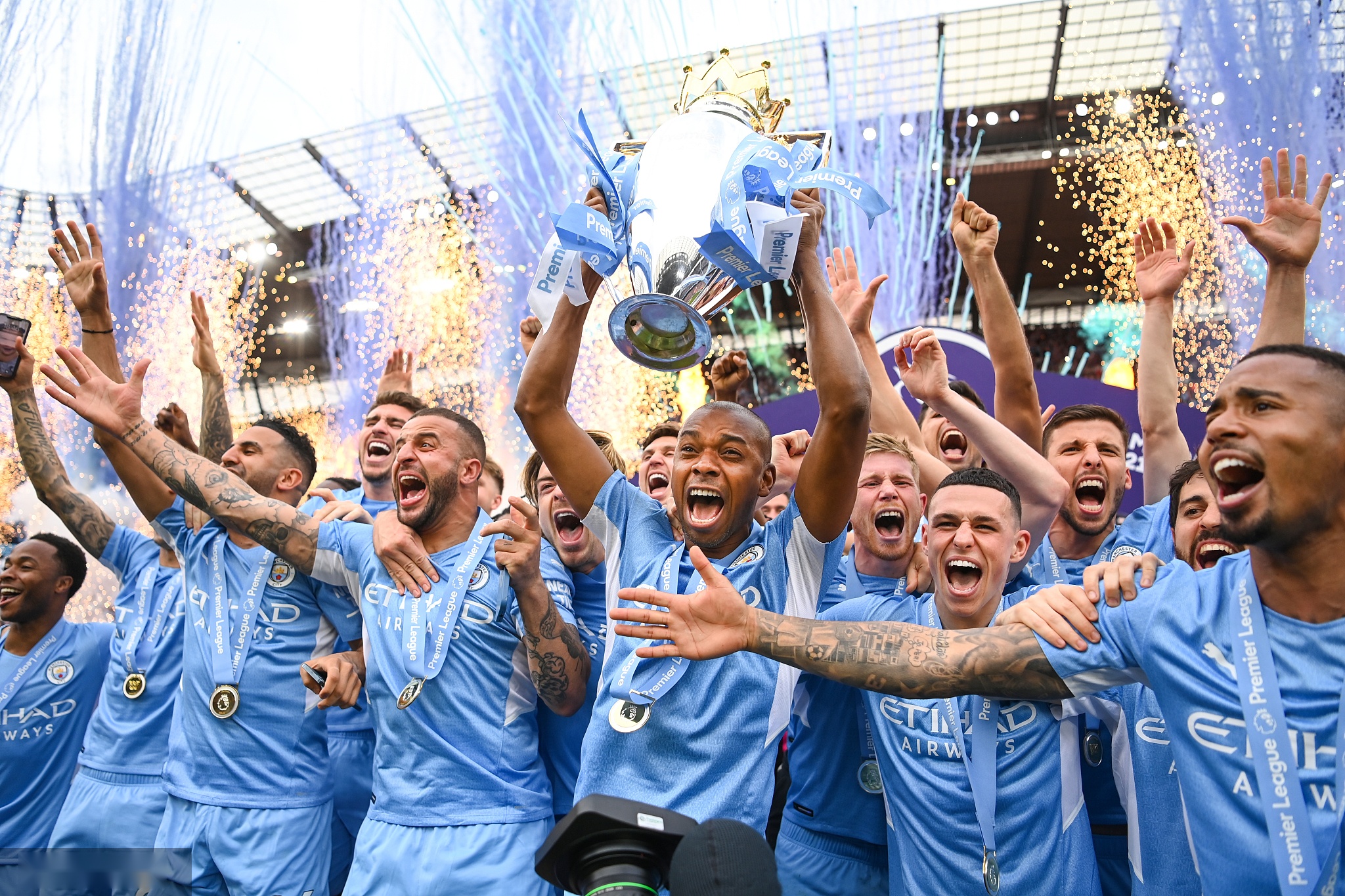 经过严谨的 经过严谨的